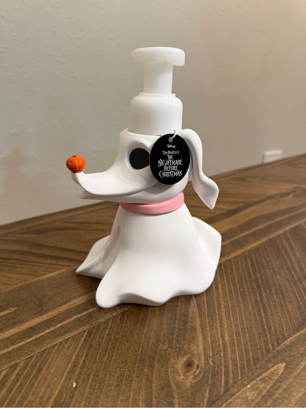 Bath & body works The Nightmare Before Christmas Zero Foaming Soap Dispenser